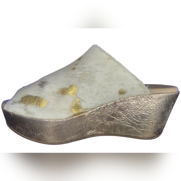 Chocolat Blu Viona Calf Hair Clog, Womens 7.5​ - Picture 7 of 12